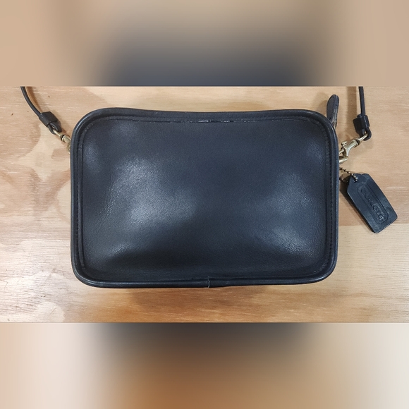 Vintage Coach 9925 Black Leather Bag - Picture 8 of 11